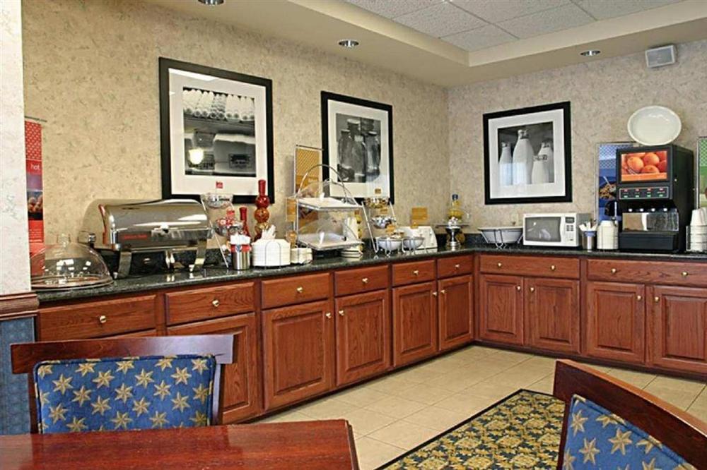 Hampton Inn Laporte La Porte Ristorante foto