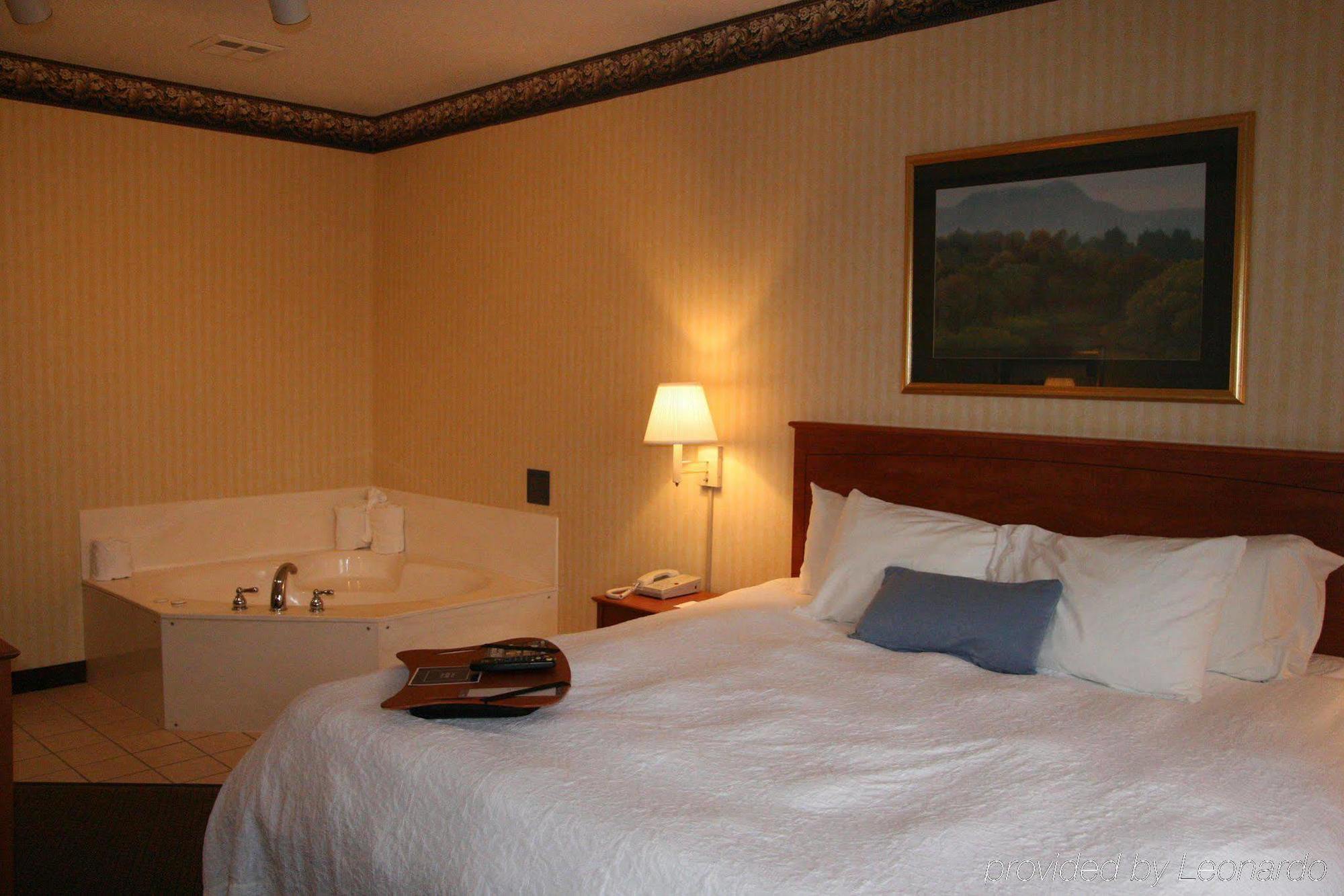 Hampton Inn Laporte La Porte Camera foto
